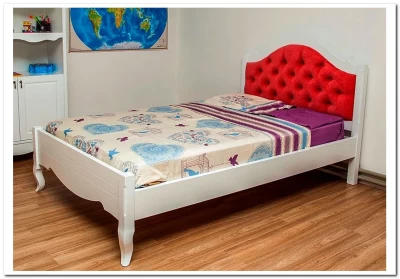 Кровать Авиньон с каретной стяжкой (90х200) из массива бука